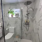 Appartement T3 Espacoso 2 Wc - Metro 24 Agosto - Ate 7