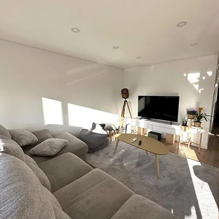 Fantastico T3 - 6 Pessoas - Novo Apartment *
