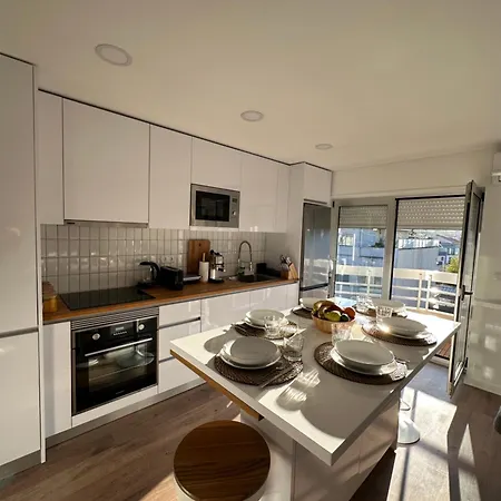 Fantastico T3 - 6 Pessoas - Novo Apartament *